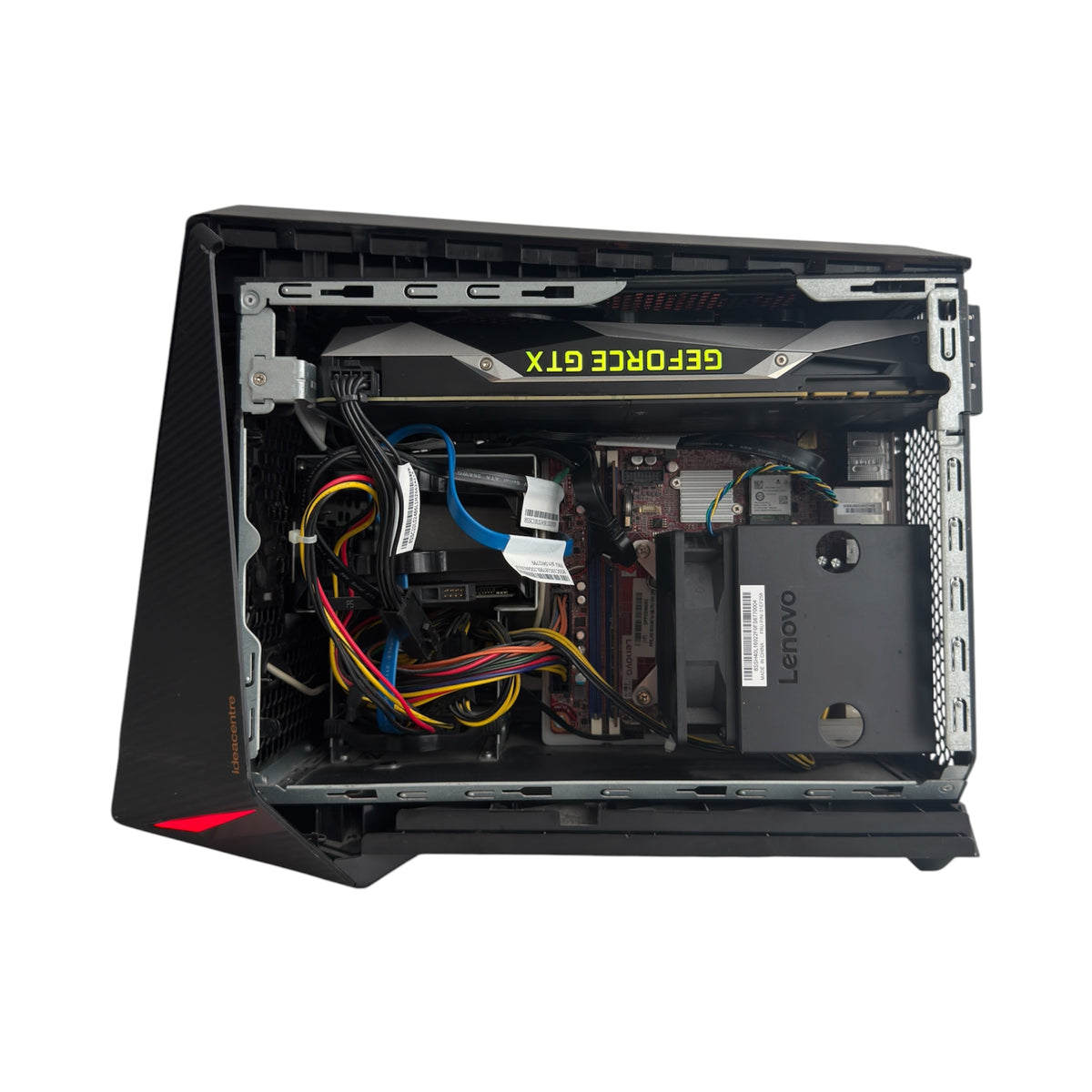 GTX 1080 | I5-6400 | 16 GB RAM